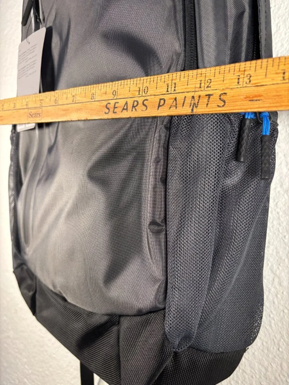 Dell Urban 15 Backpack Adjustable Shoulder Strap Air Mesh Padded Gray 97X4